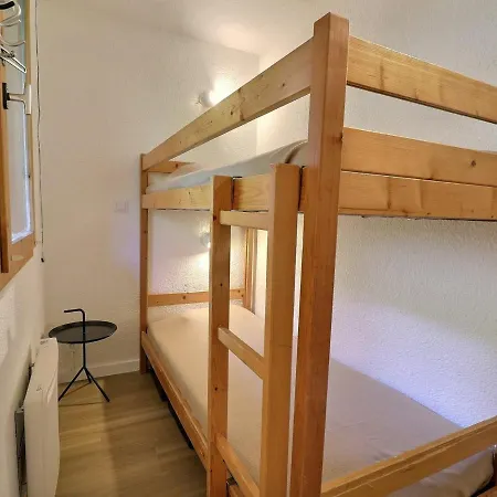 Cosy Avec Balcon, A Deux Pas Des Pistes Et Commerces Au Chatelet - Fr-1-182-86 Meribel