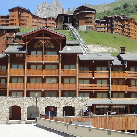 Cosy Avec Balcon, A Deux Pas Des Pistes Et Commerces Au Chatelet - Fr-1-182-86 Meribel